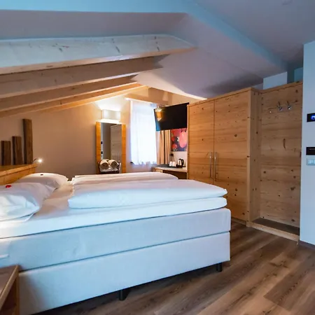 Vites Mountain Hotel 4*