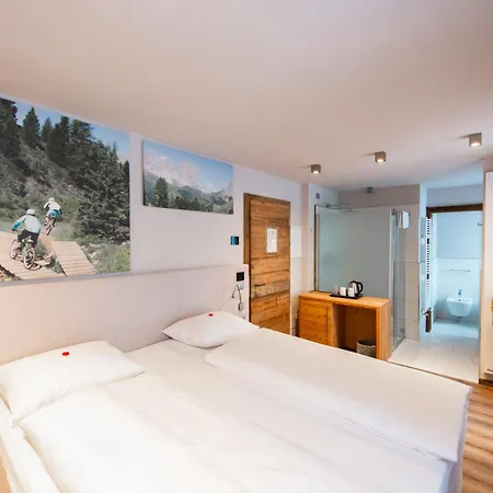 Hotel Vites Mountain 4*