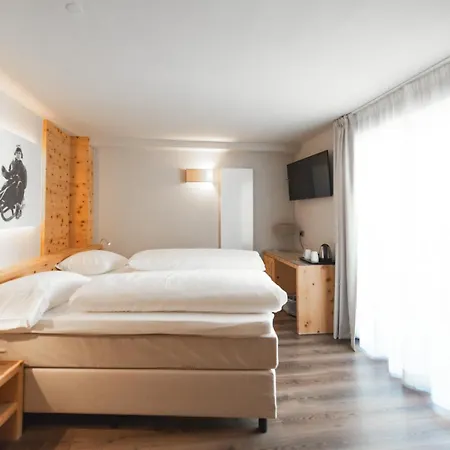 Hotel Vites Mountain 4*