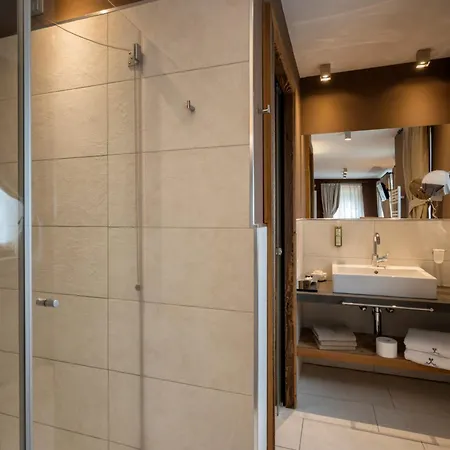 Vites Mountain Hotel 4*
