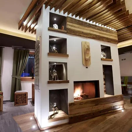 维特斯山区小屋酒店 酒店 4*