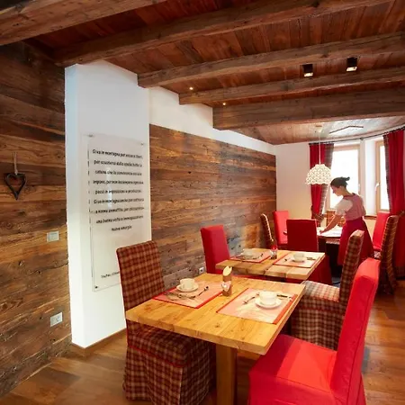 维特斯山区小屋酒店 卡纳泽伊