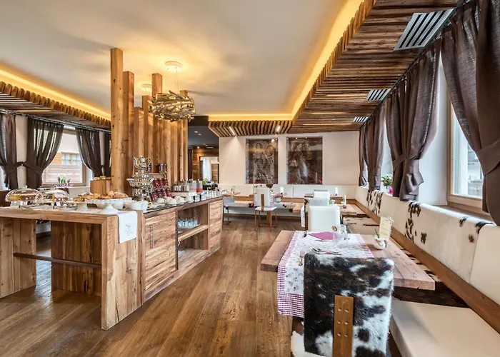 Vites Mountain Hotel Canazei